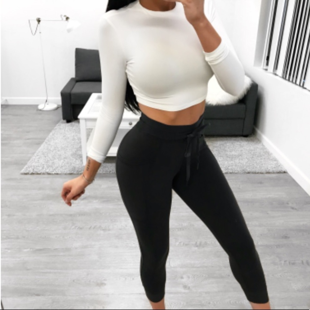 LOW STOCK!!! 🔥 Mono B workout Leggings